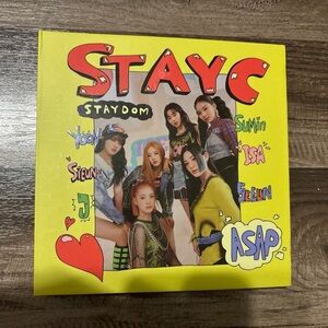 stayc album